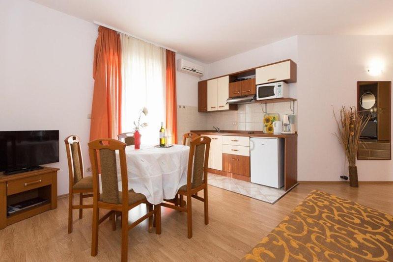 Marija F4 Apartment كرك المظهر الخارجي الصورة